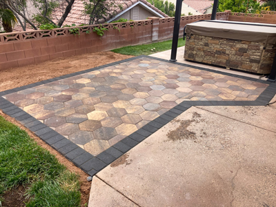 Minimalist Courtyard in Southern Utah
